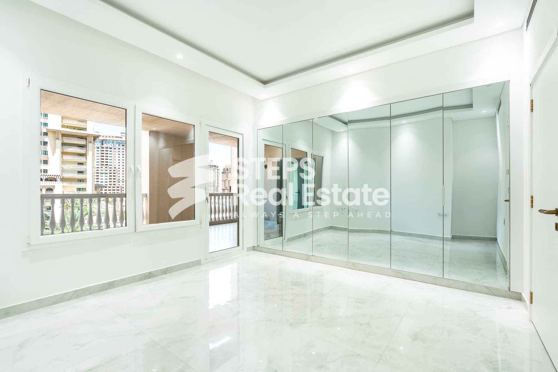 Luxury apartment for rent with one month free