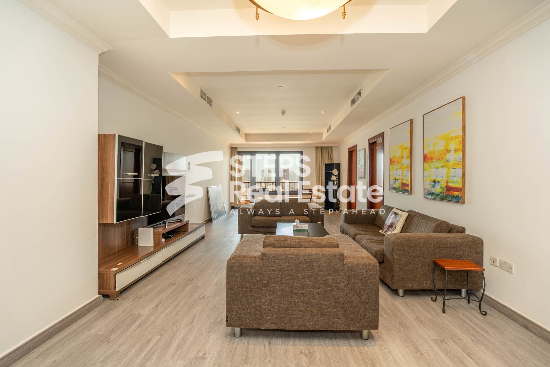 Prestigious Pearl Apartment with Stunning Sea View