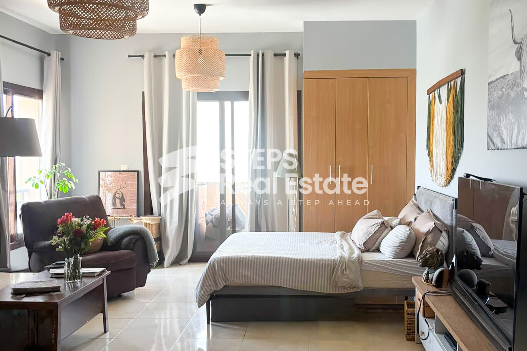 City View Studio for Sale in Fox Hills North
