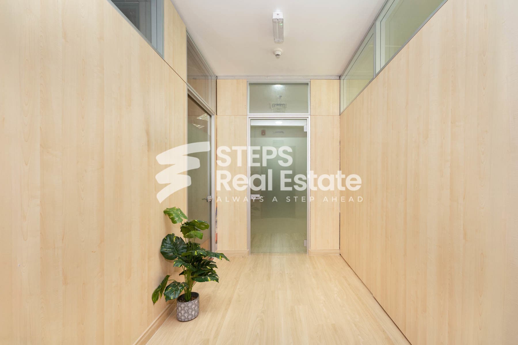 Good Location Office for rent in West Bay