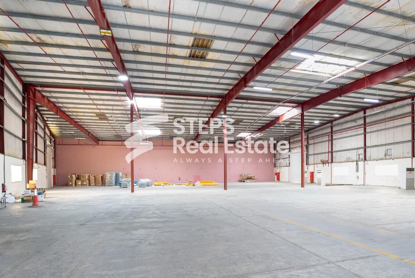 Warehouse with Office in Ras Abu Aboud, Qatar