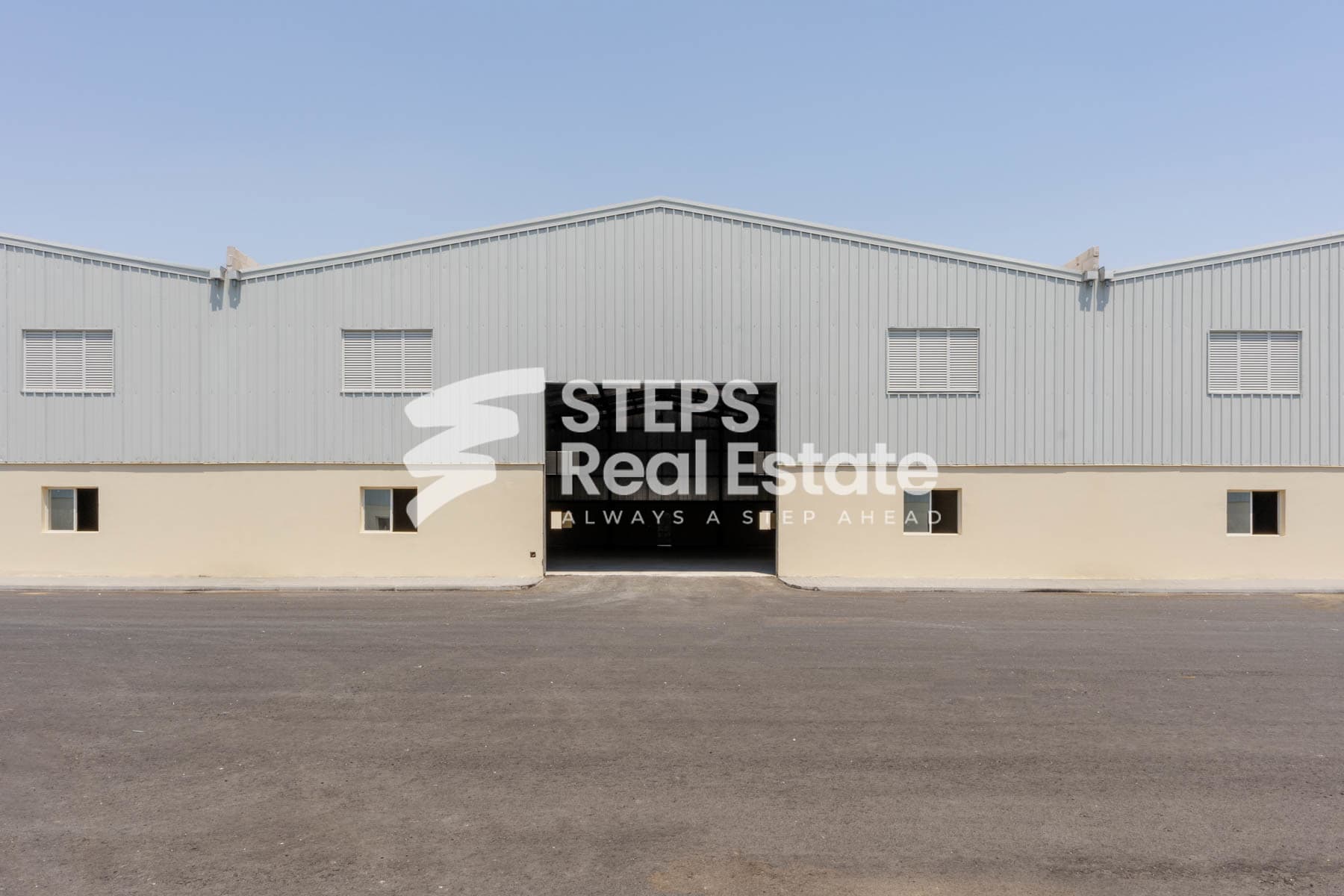 Prime Logistics Warehouse with Open Yard
