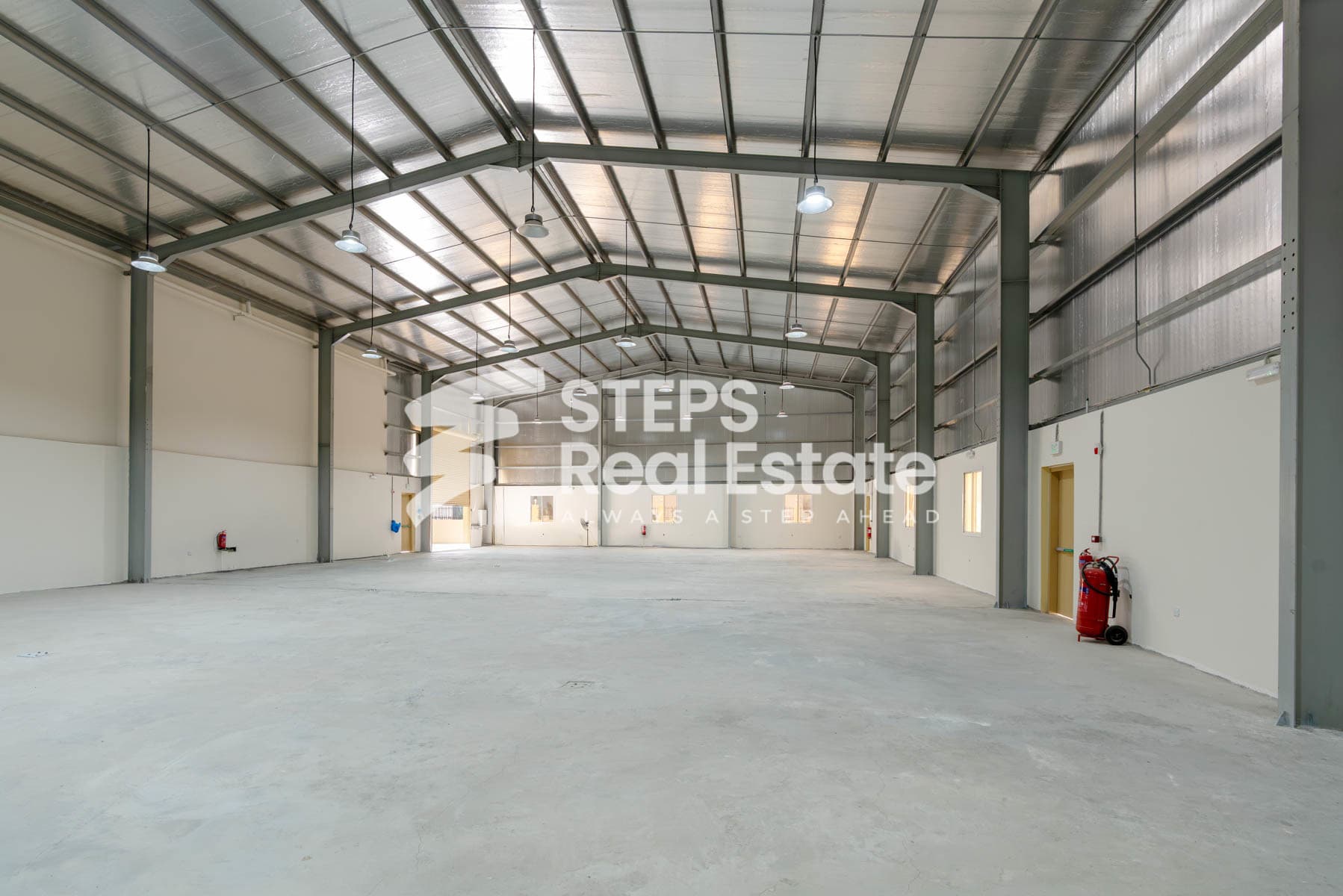 Warehouse & Labour Camp in Birkat Al Awamer