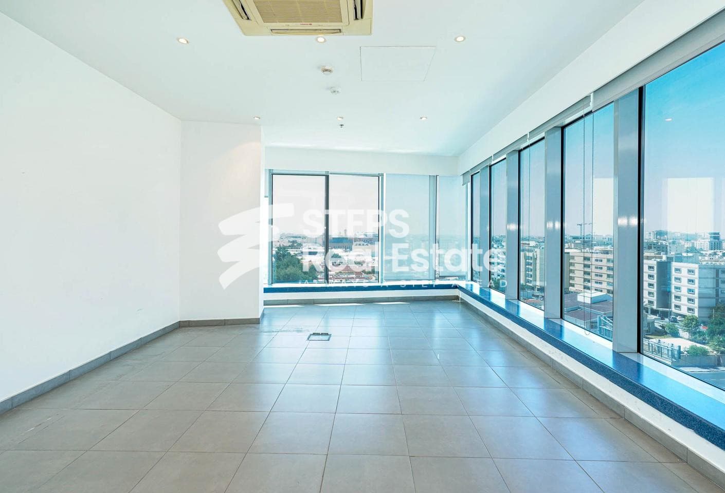 Fitted Office with Partitioned Spaces | Prime Spot