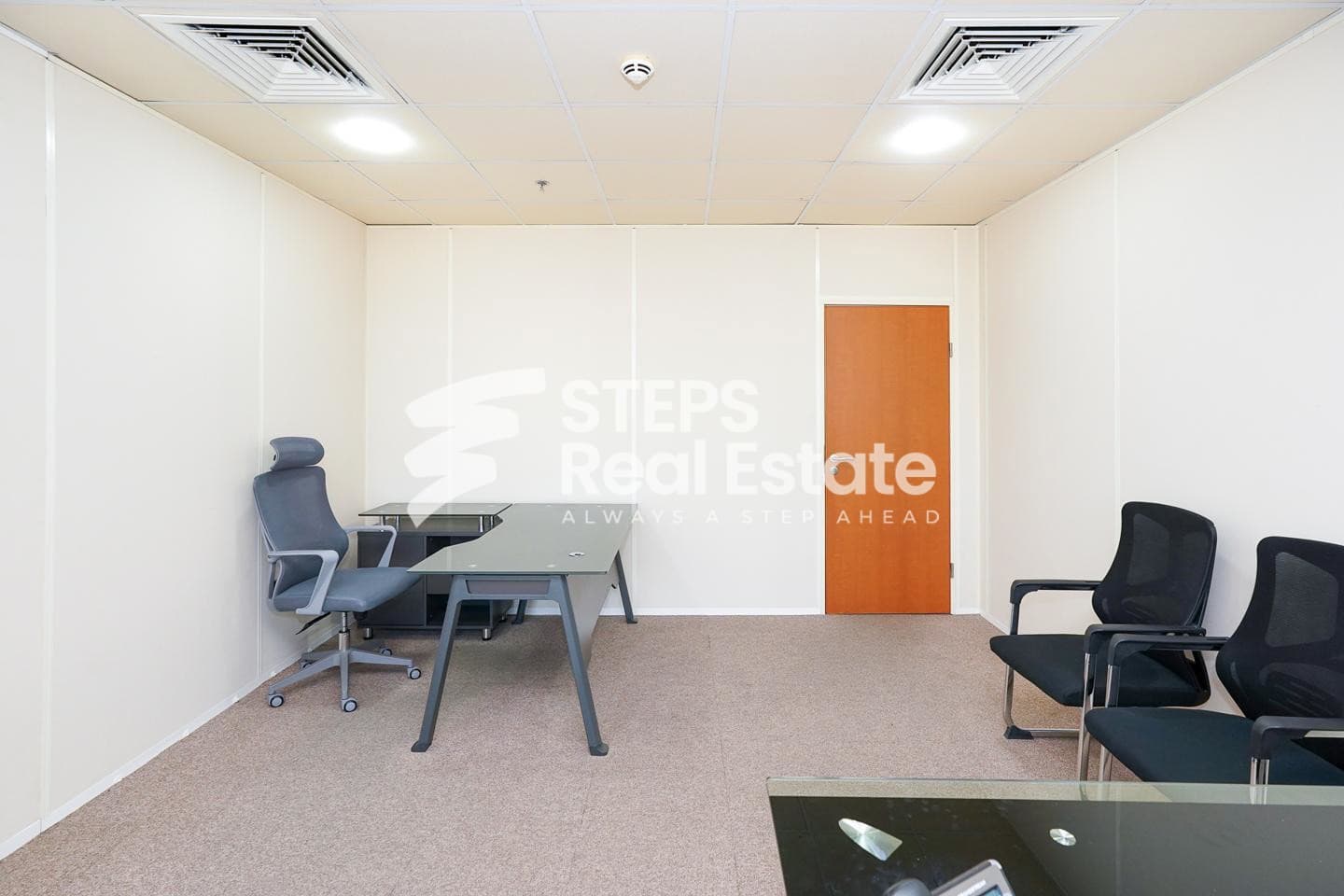 Fitted Office in Prime Corniche Location