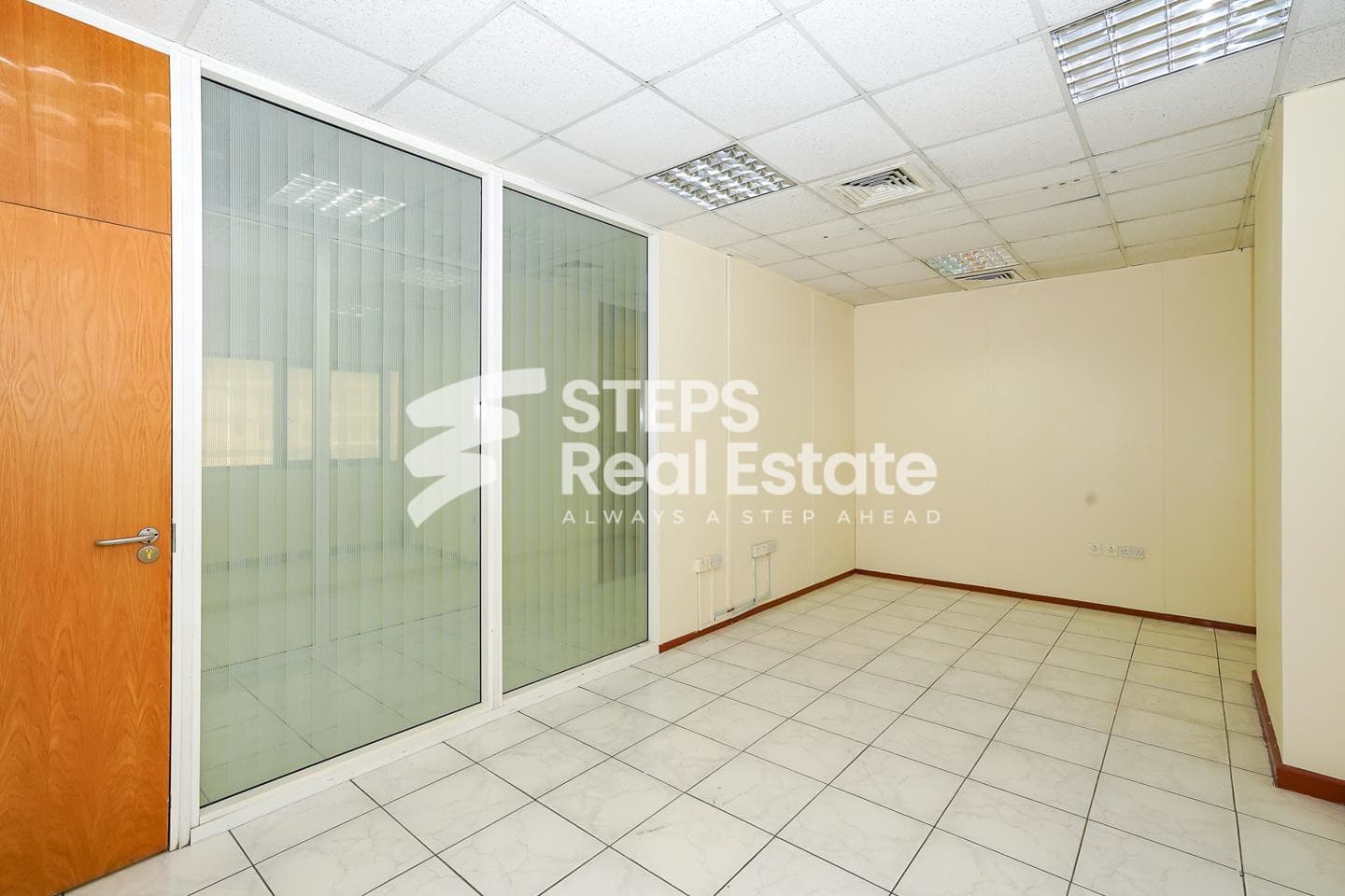 Fitted Spacious Office with Customisable Layout