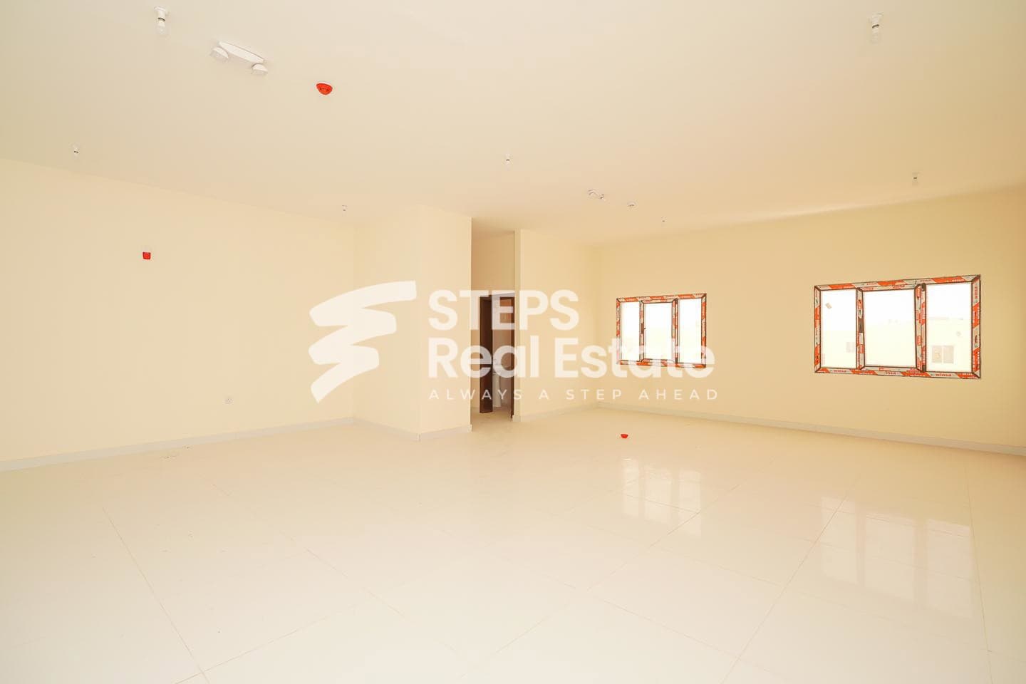 Fitted Modern Office with Open Space Advantage