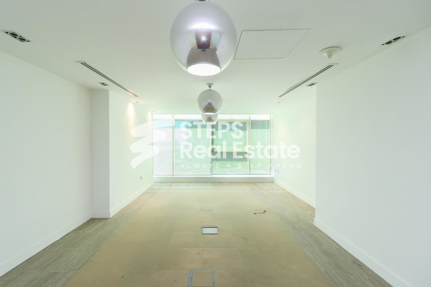 Modern Office Spaces in West Bay Business Hub