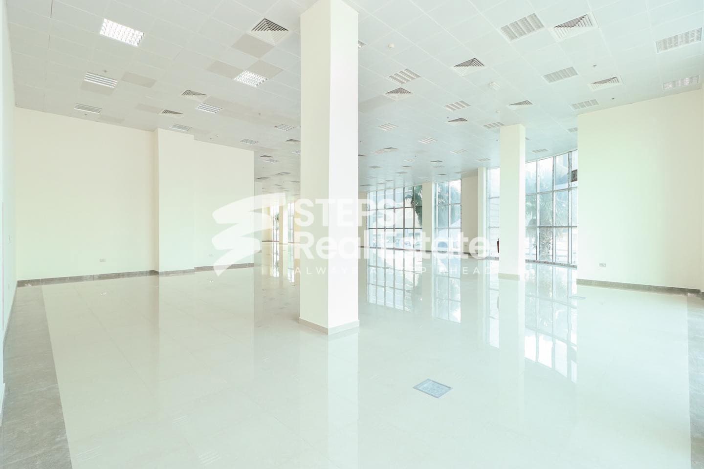 Fitted Office with Flexible Layouts in Prime Spot