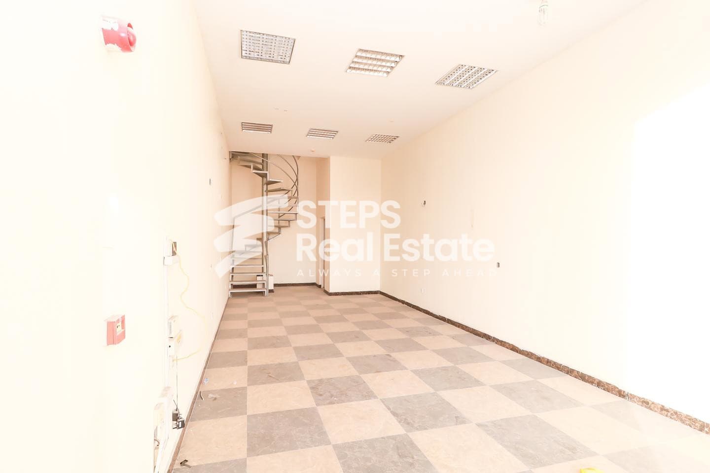 Fitted Open Space Shop in Prime Industrial Hub
