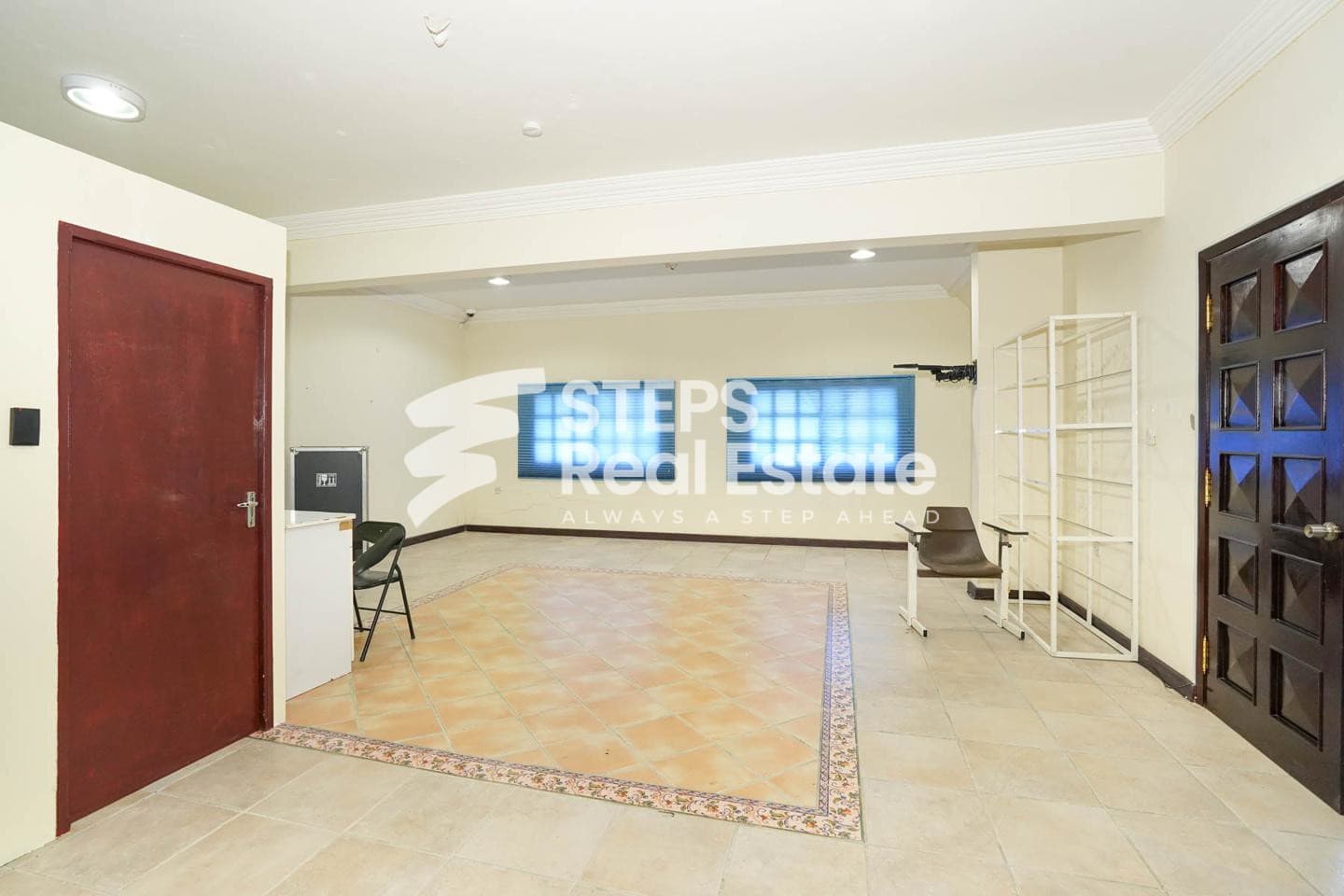 Approved Administrative Villa, 8 Offices