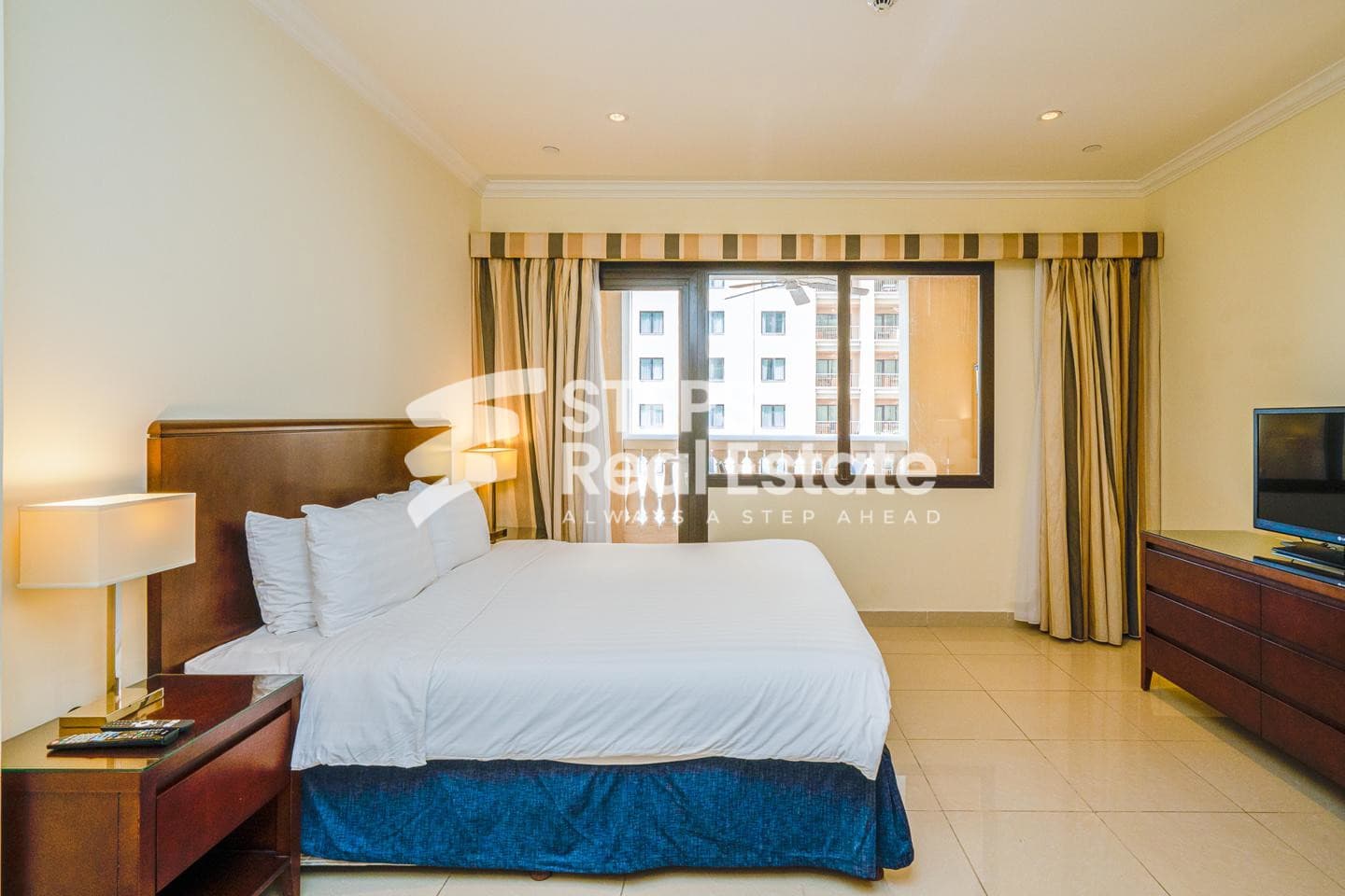 Furnished Apartment with Balcony in Porto Arabia