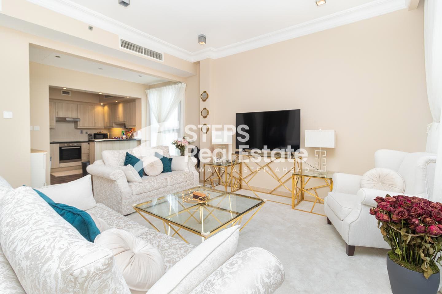 Furnished Apartment & City Views in Qanat Quartier