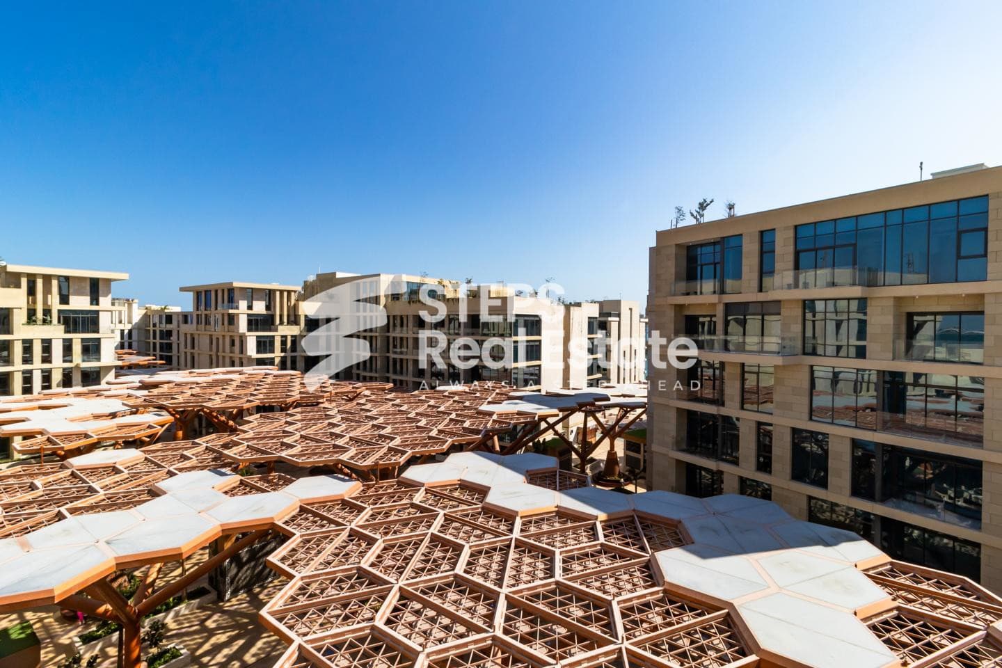 Furnished Apartment with Balcony and Sea Views