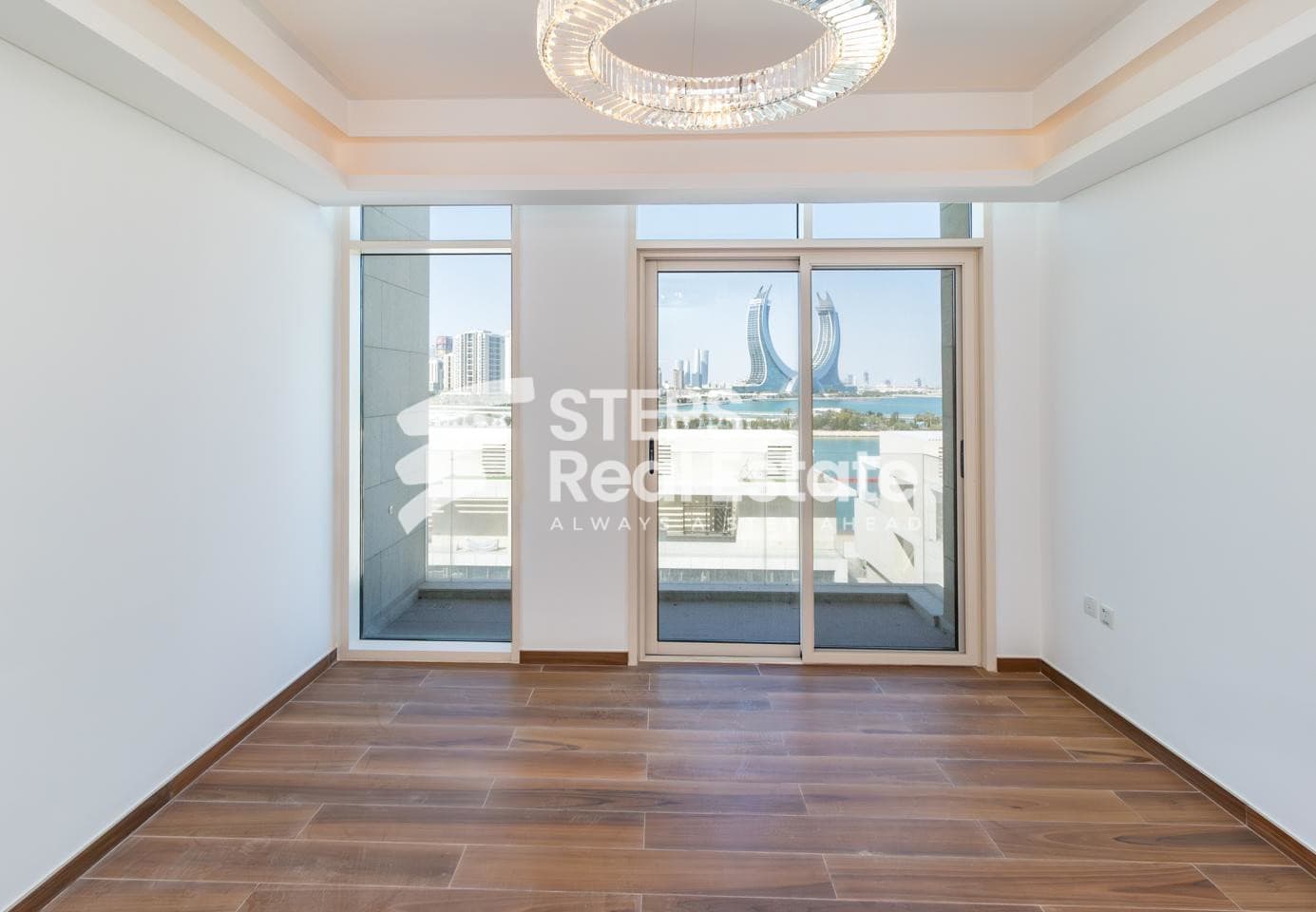 Spacious Sea View Apartment with Modern Layout