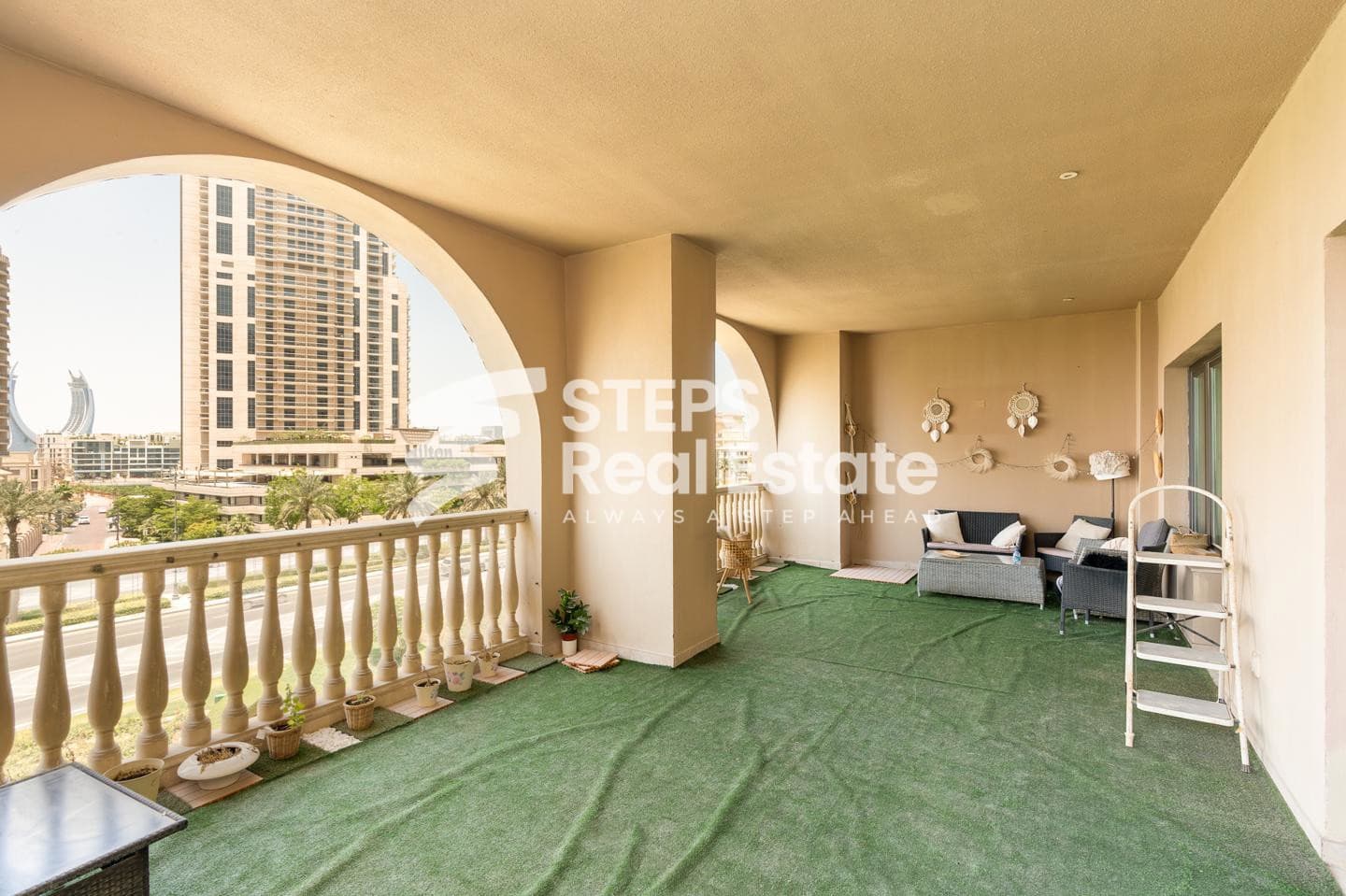 Luxurious Fully Furnished Apartment with Sea View