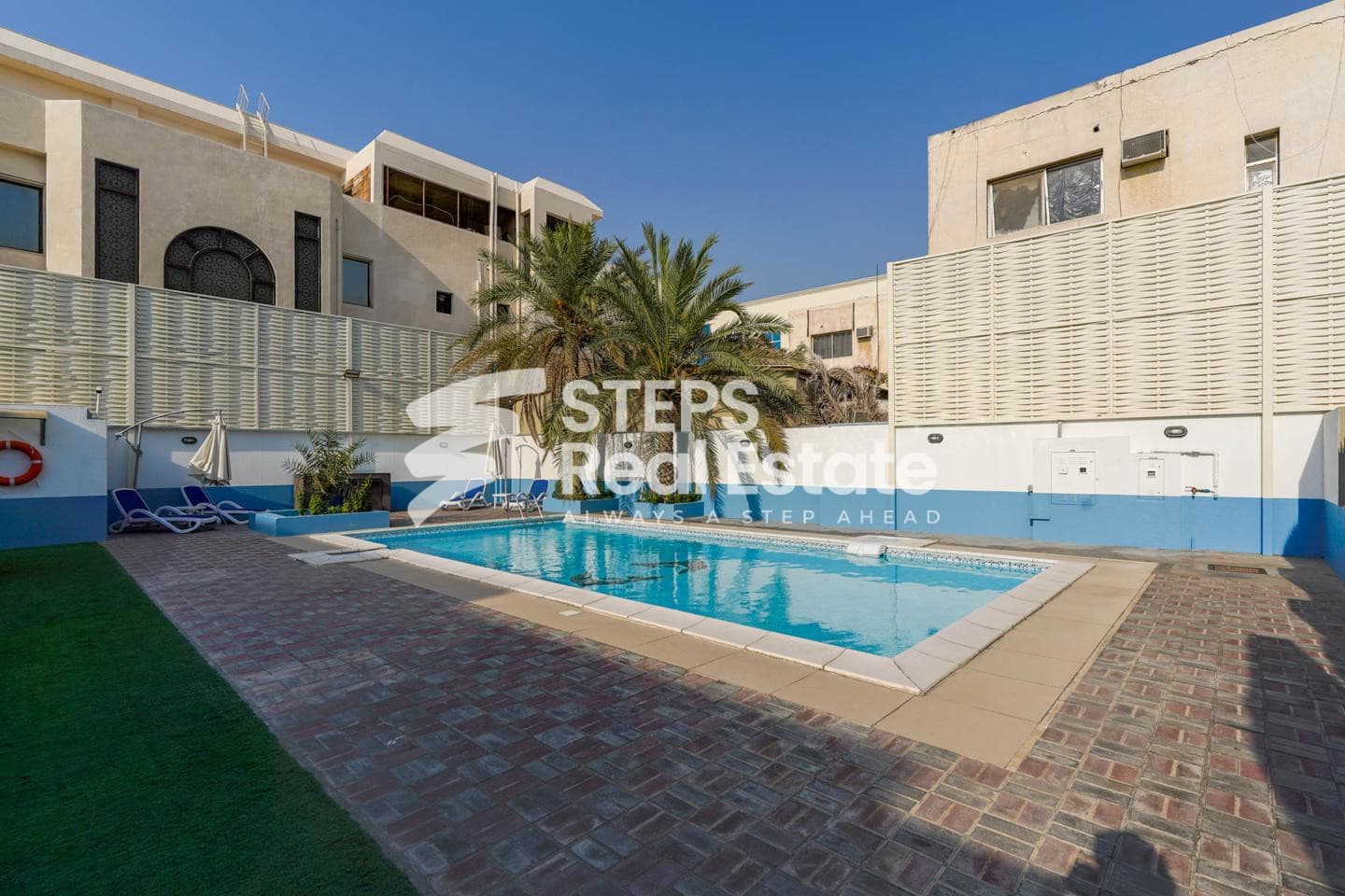 Spacious 4 BHK Compound Villa with 1 Month Free