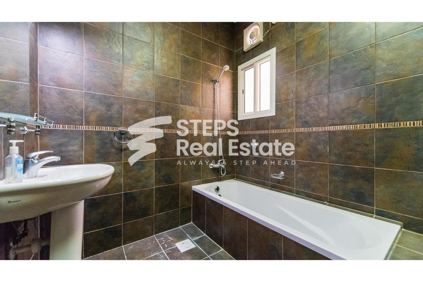 Spacious Villa in Ain Khaled, Gated Community