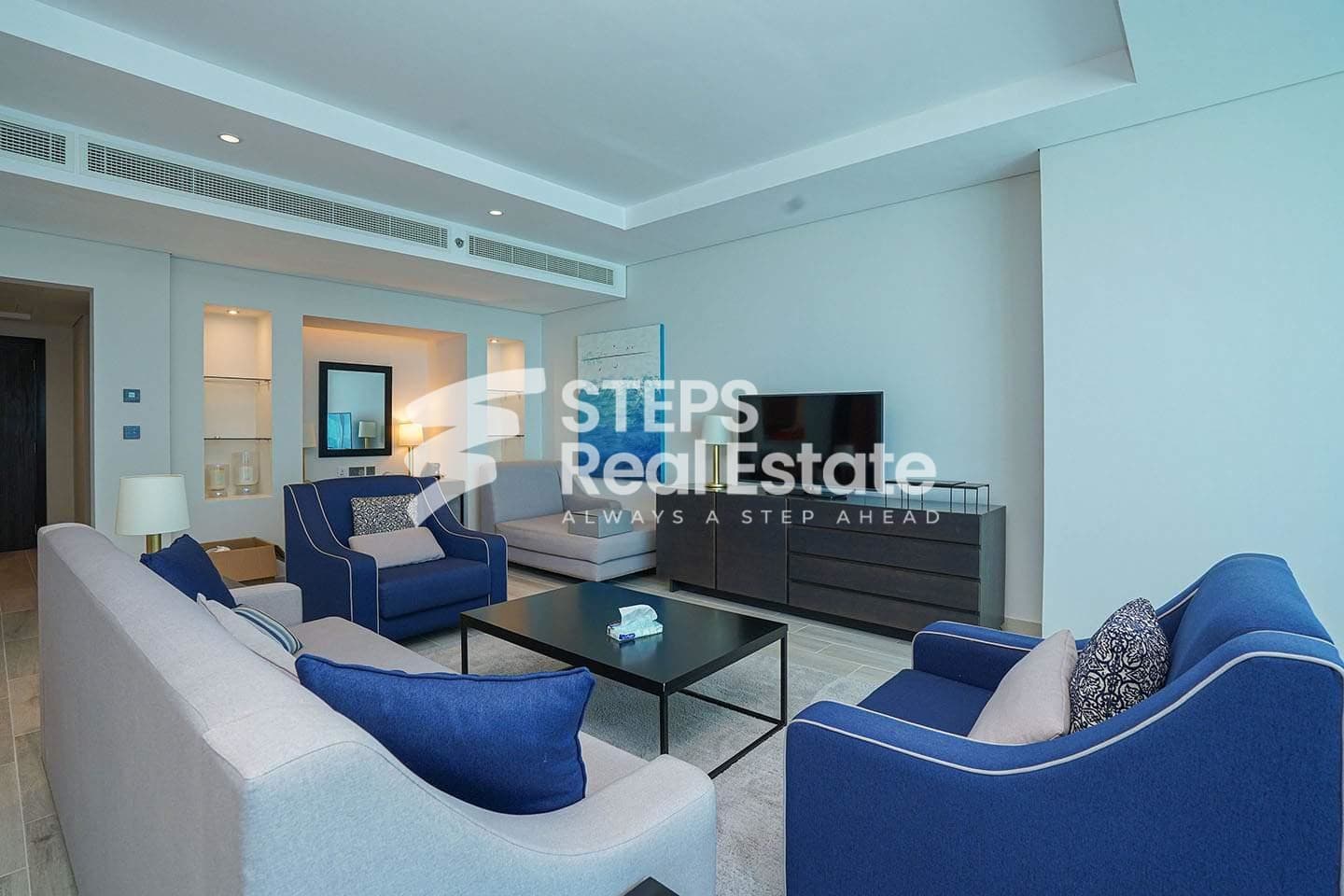 Furnished Apartment & Sea View in Prime West Bay