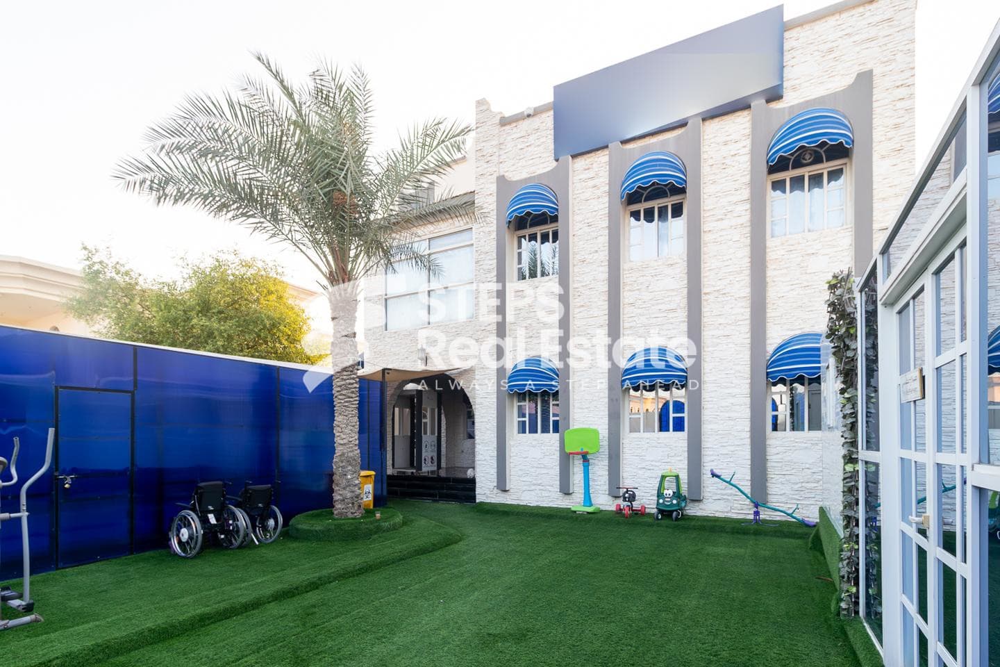 Spacious Service Villa with Title Deed for Sale