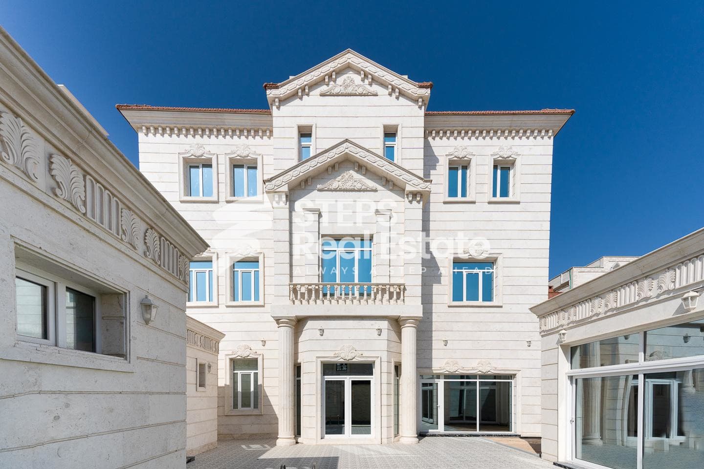 Small Palace Villa with Majlis in Prime Al Kheesa