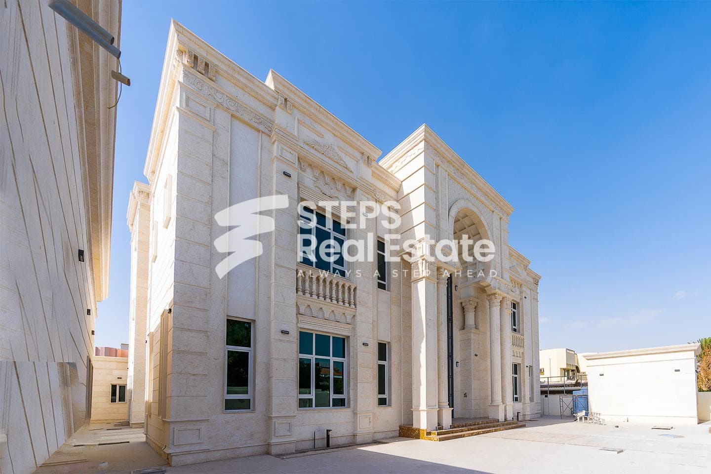 Brand New Spacious Villa with Pool and Elevator