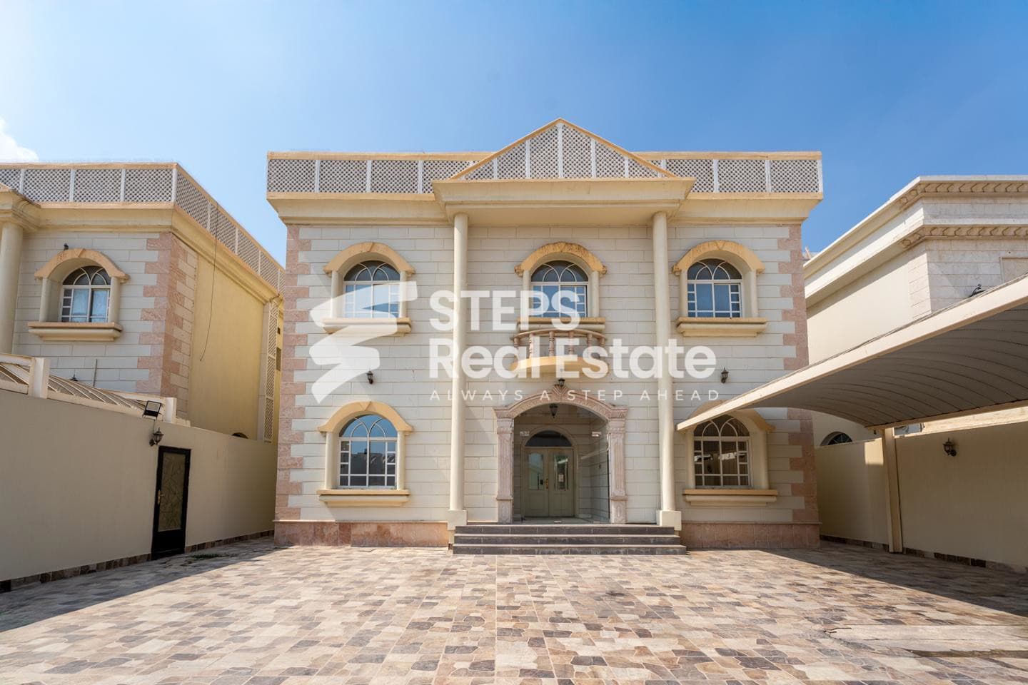 Brand New Stand-Alone Villa with High-End Finishes