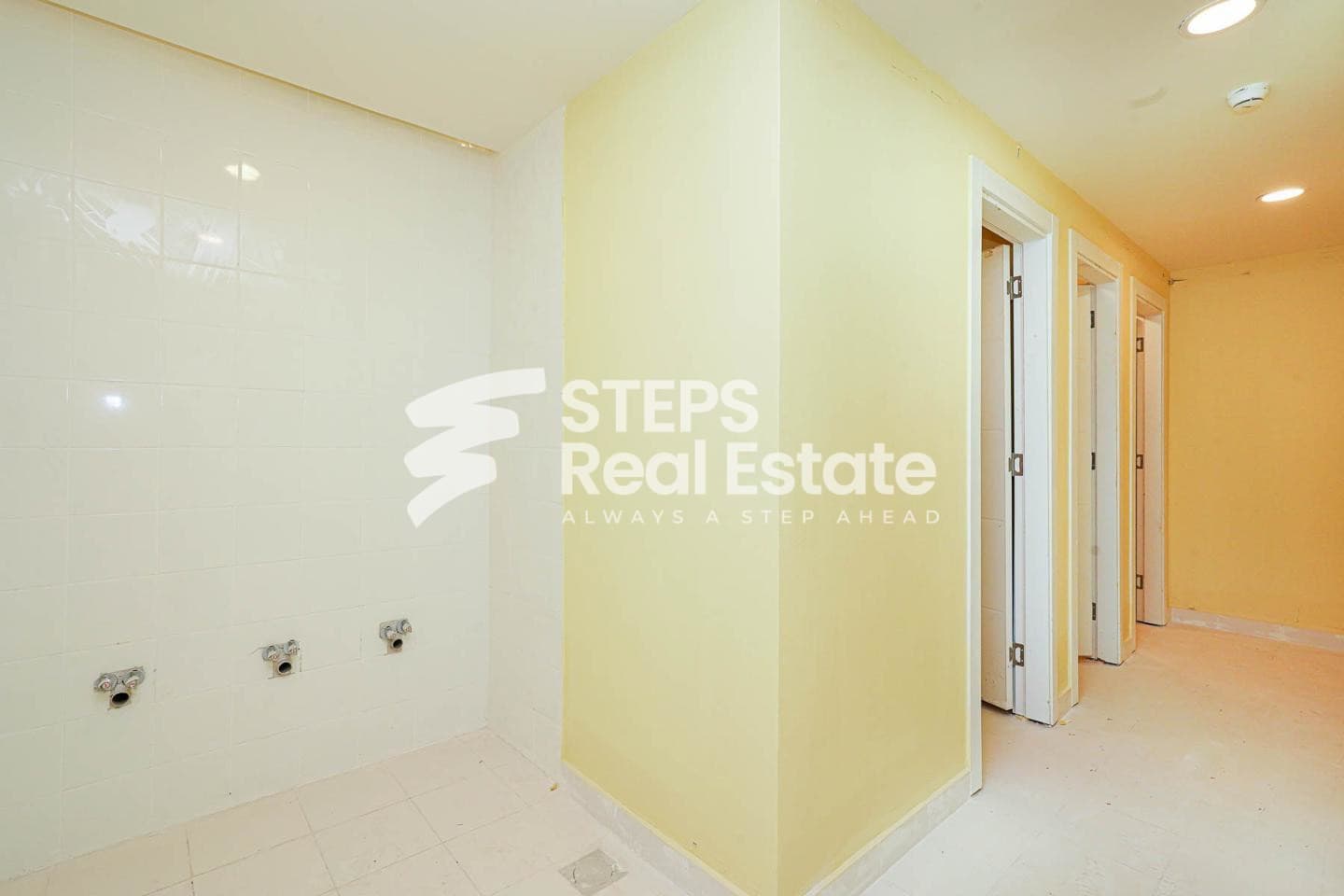 Flexible Layout Office with Parking & Security 26