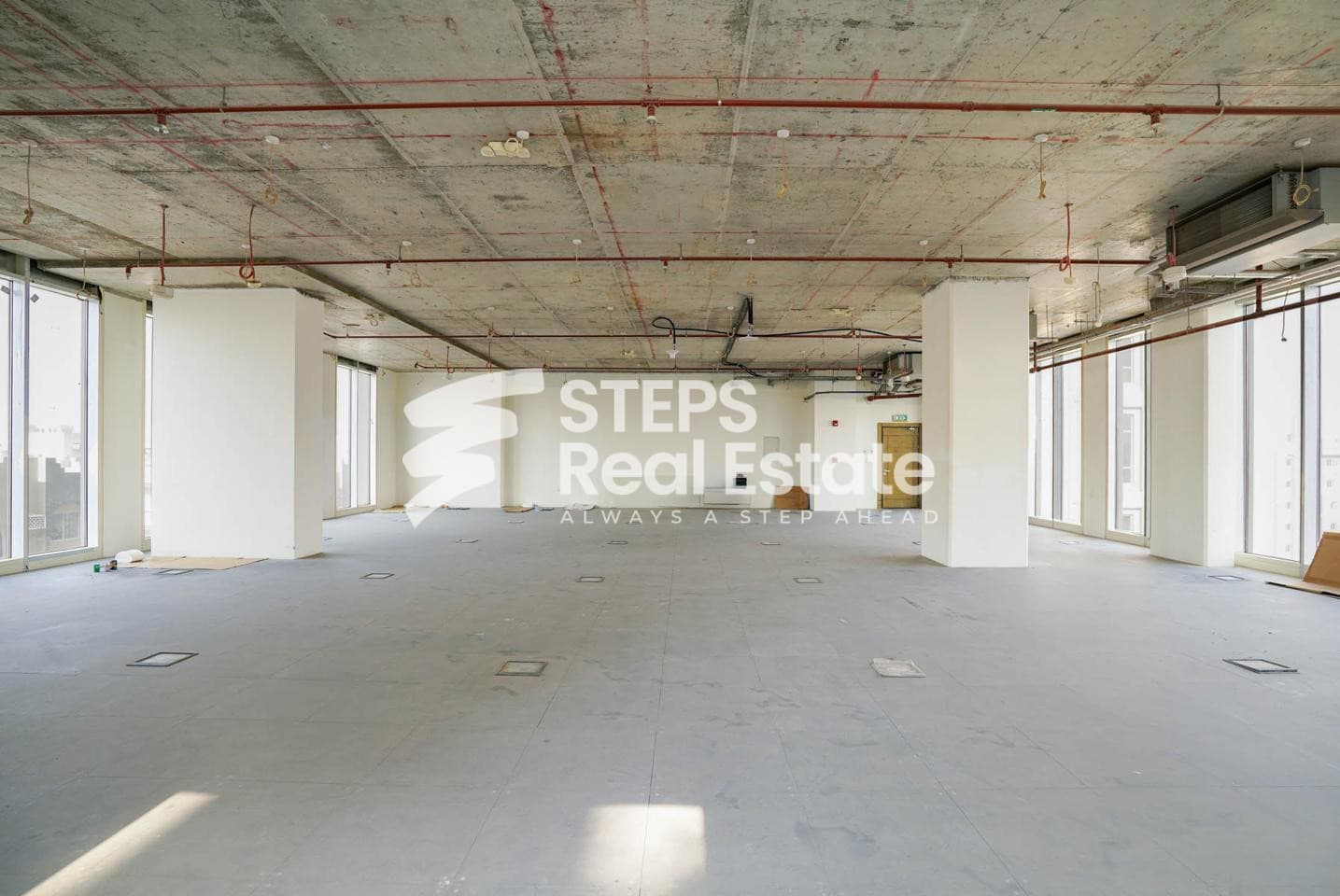 High-Quality Finishes Office in Prime Business Hub 32