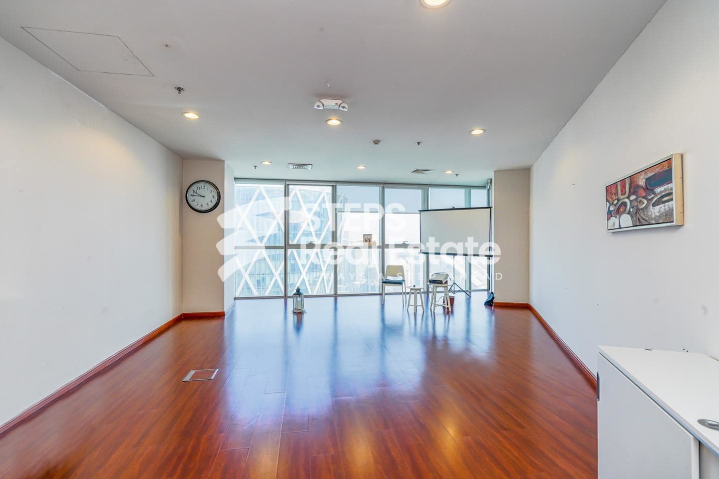 Fitted Furnished Office in Prime West Bay Location 20