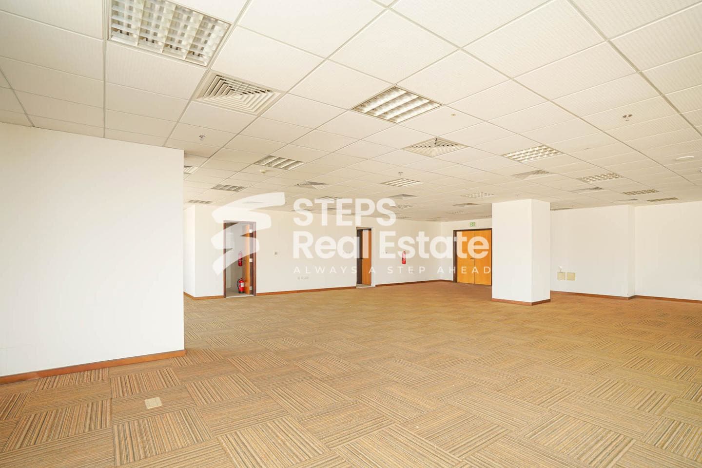 Modern Open-Plan Office with Grace Period 20