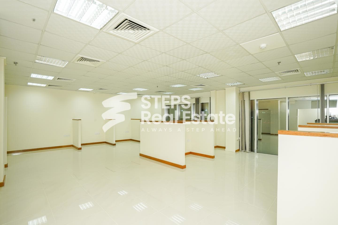 Spacious Office in Prime Commercial Location 22