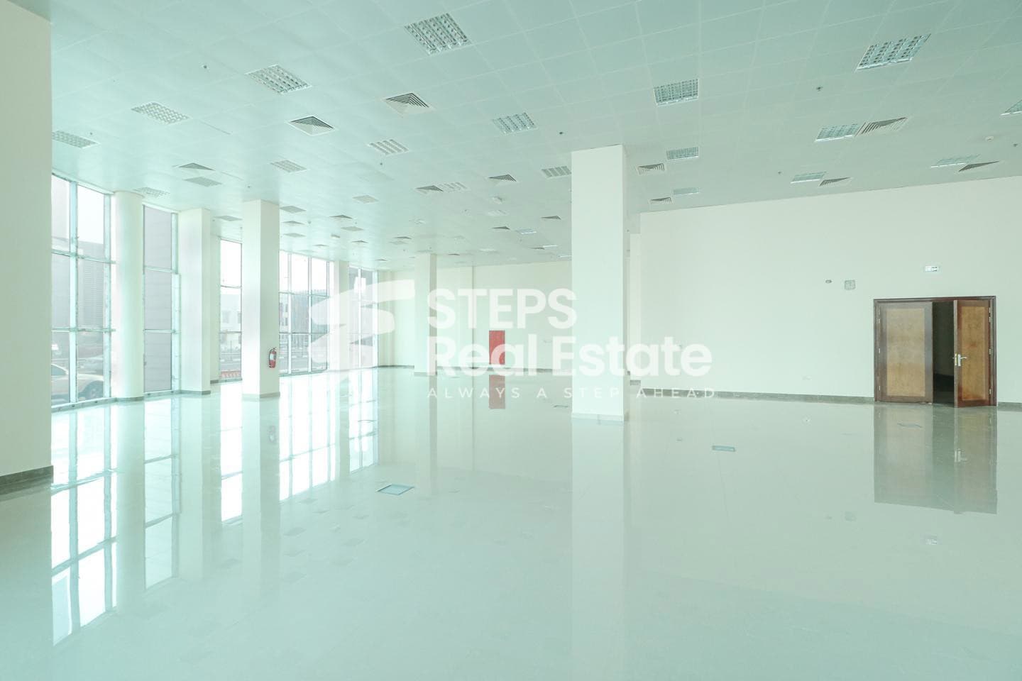 Fitted Office with Flexible Layouts in Prime Spot 22