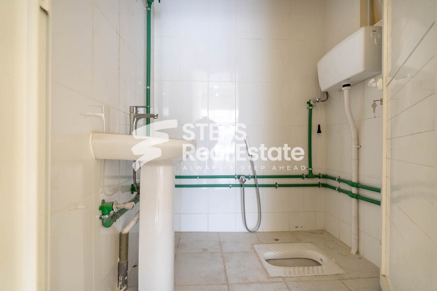 Spacious Commercial Shop with 1 Month Free 20