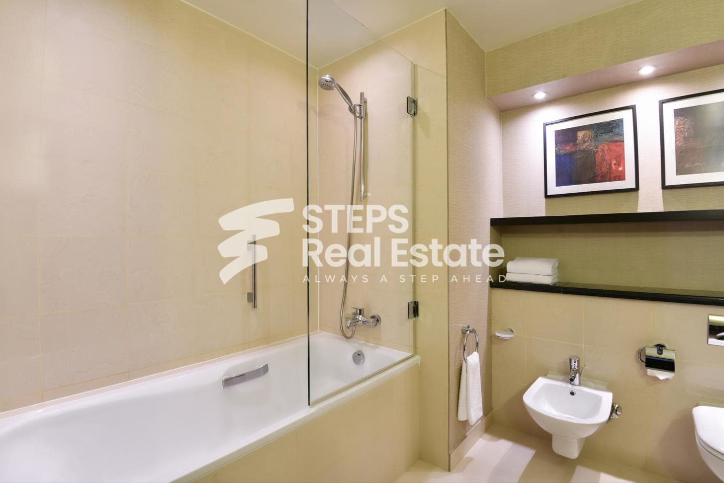 Luxurious 3 BHK Apartment With Bills Included 22