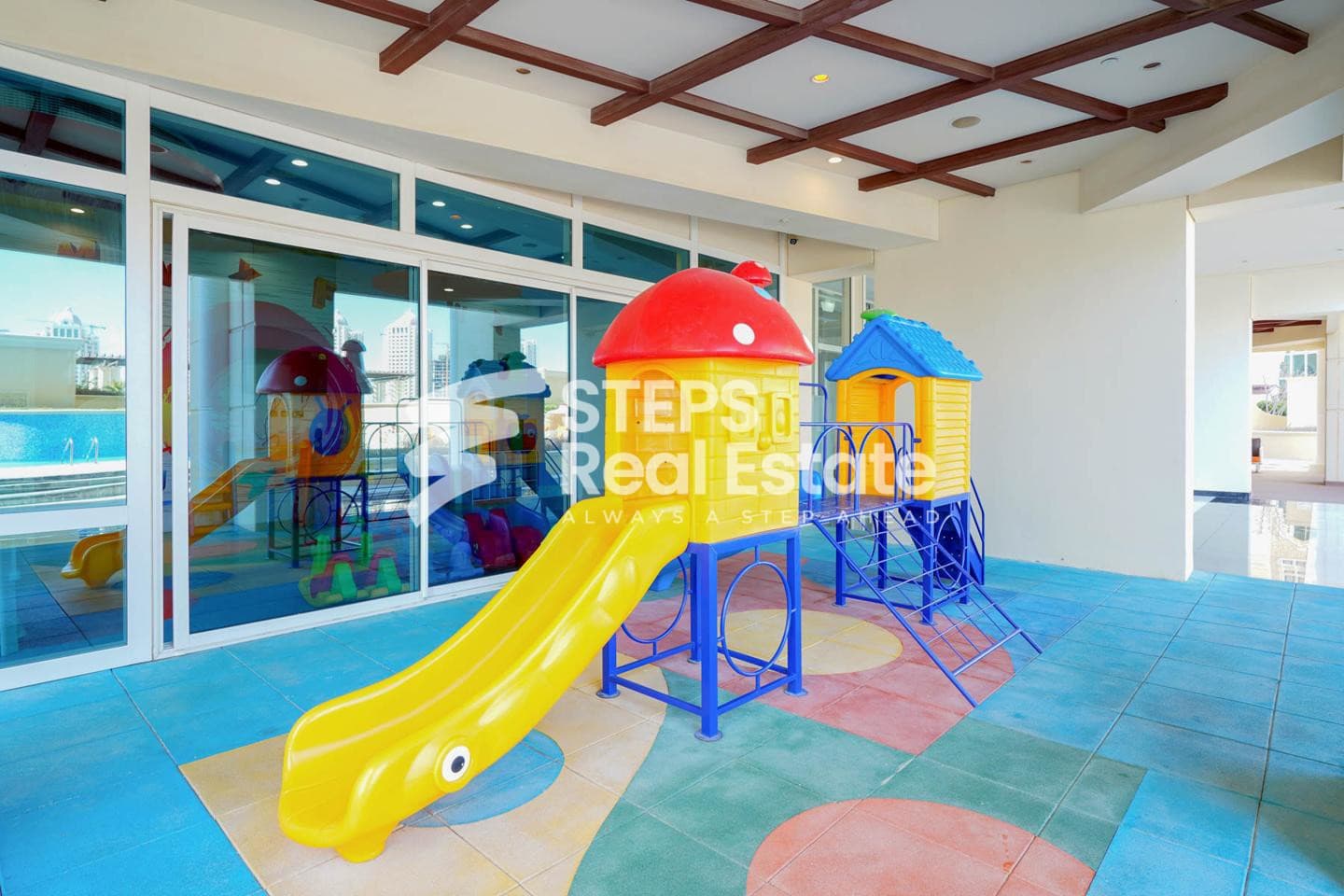 Viva Bahriya Apartment with Private Parking 24