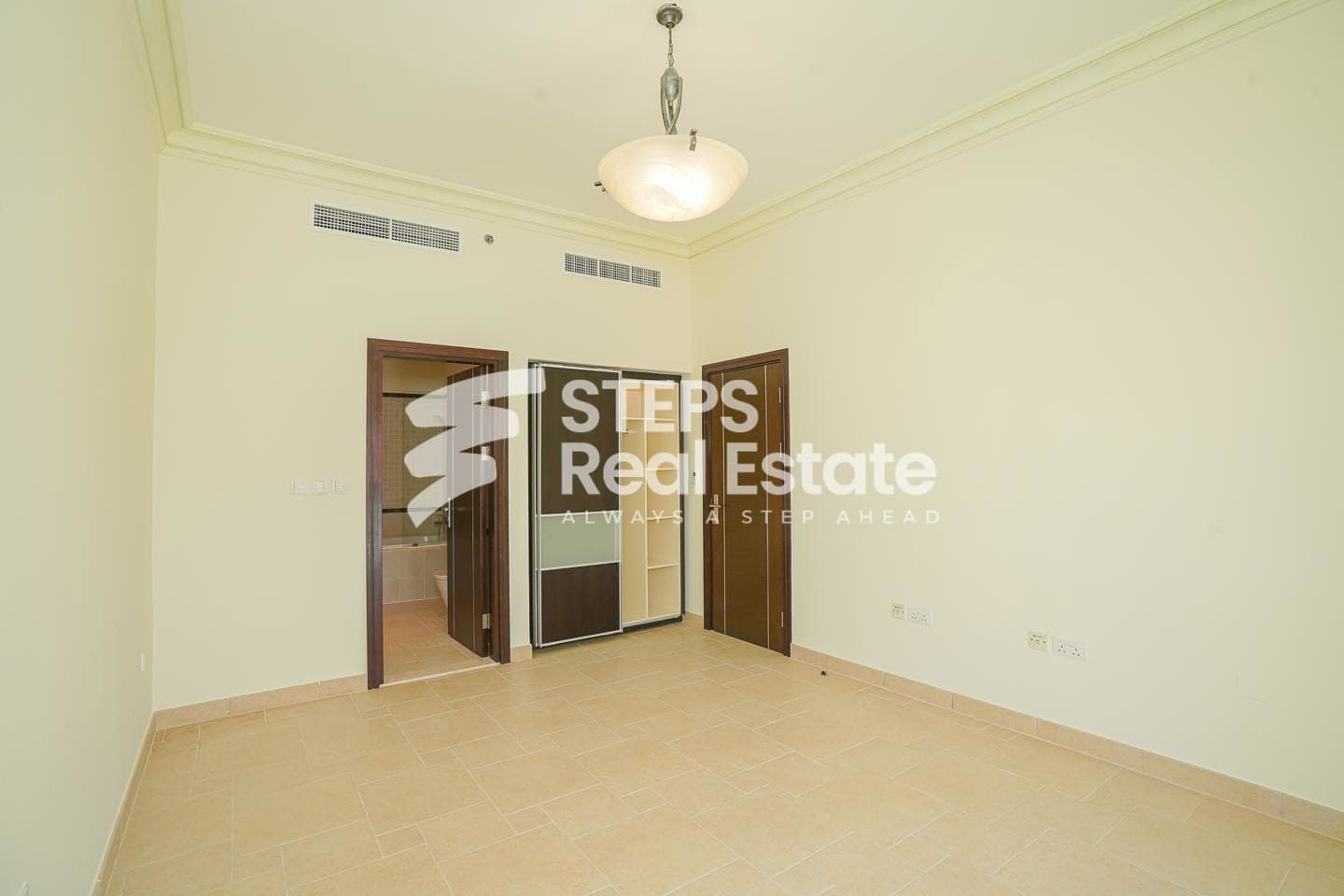 Bright Sea and City View Apartment with Parking 36