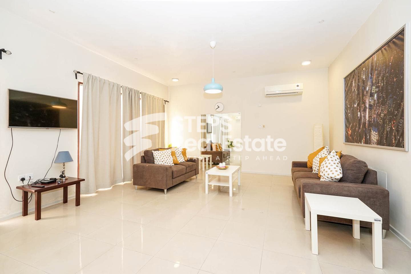 Fully Furnished Spacious Villa for Females 34