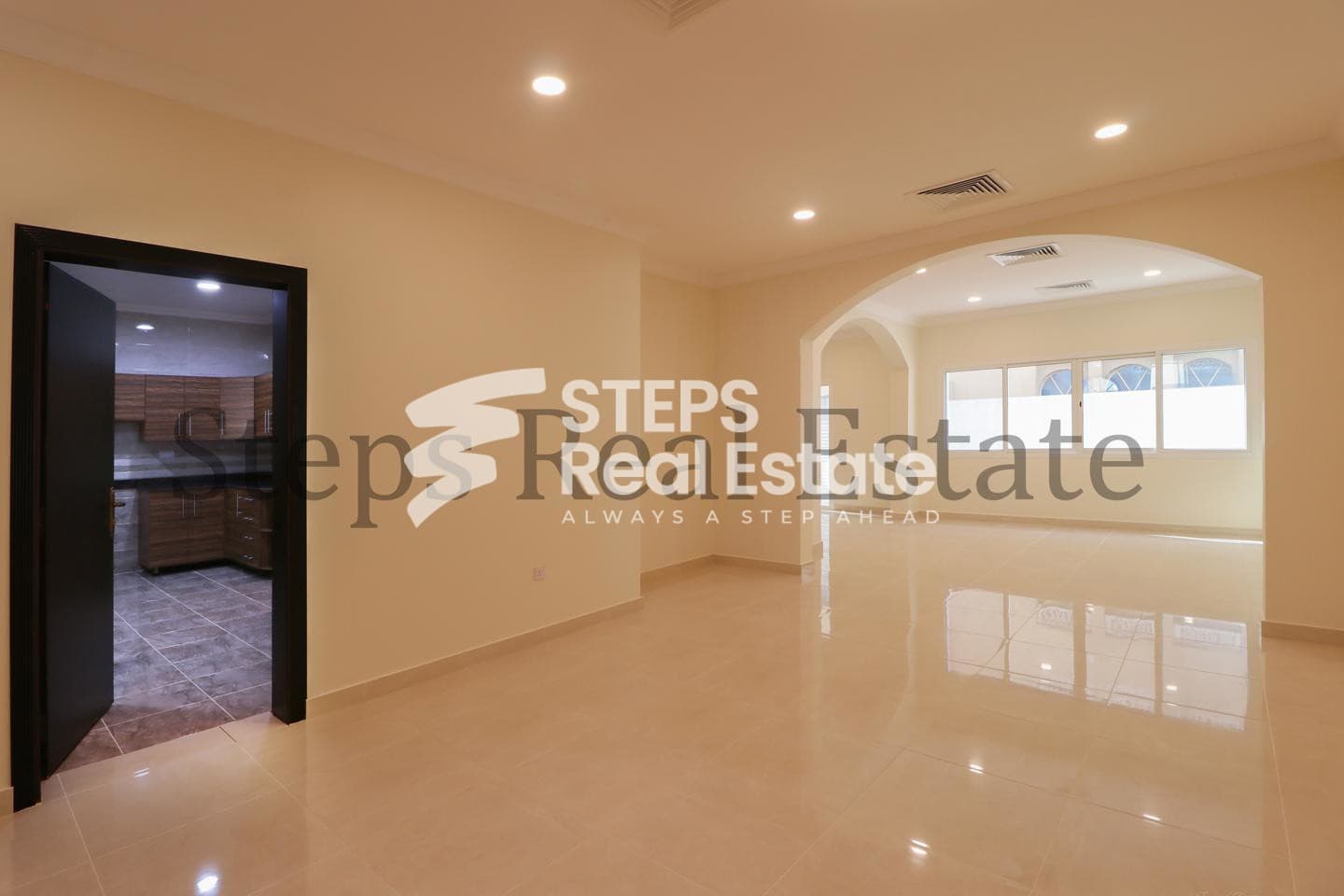 Spacious Compound Villa for Rent in Abu Hamour 20
