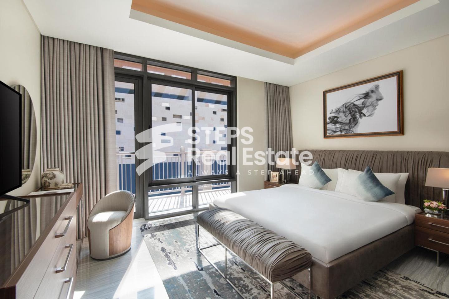 Beachfront Villa in the Pearl | No Commission 44