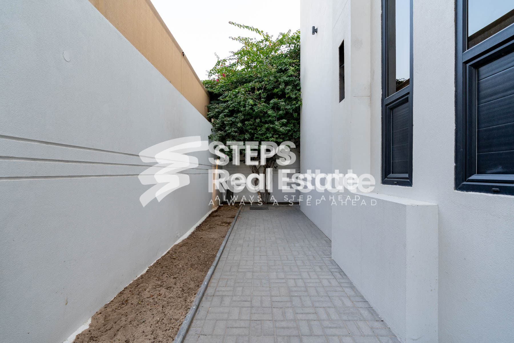Luxury Furnished 11 BHK Villa for Sale Ain Khaled 68