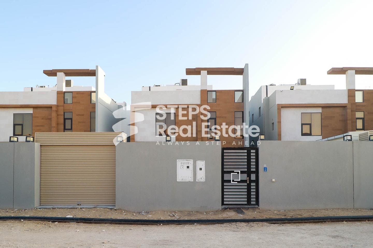 Luxurious Fully Furnished Villa in Prime Simaisma 78