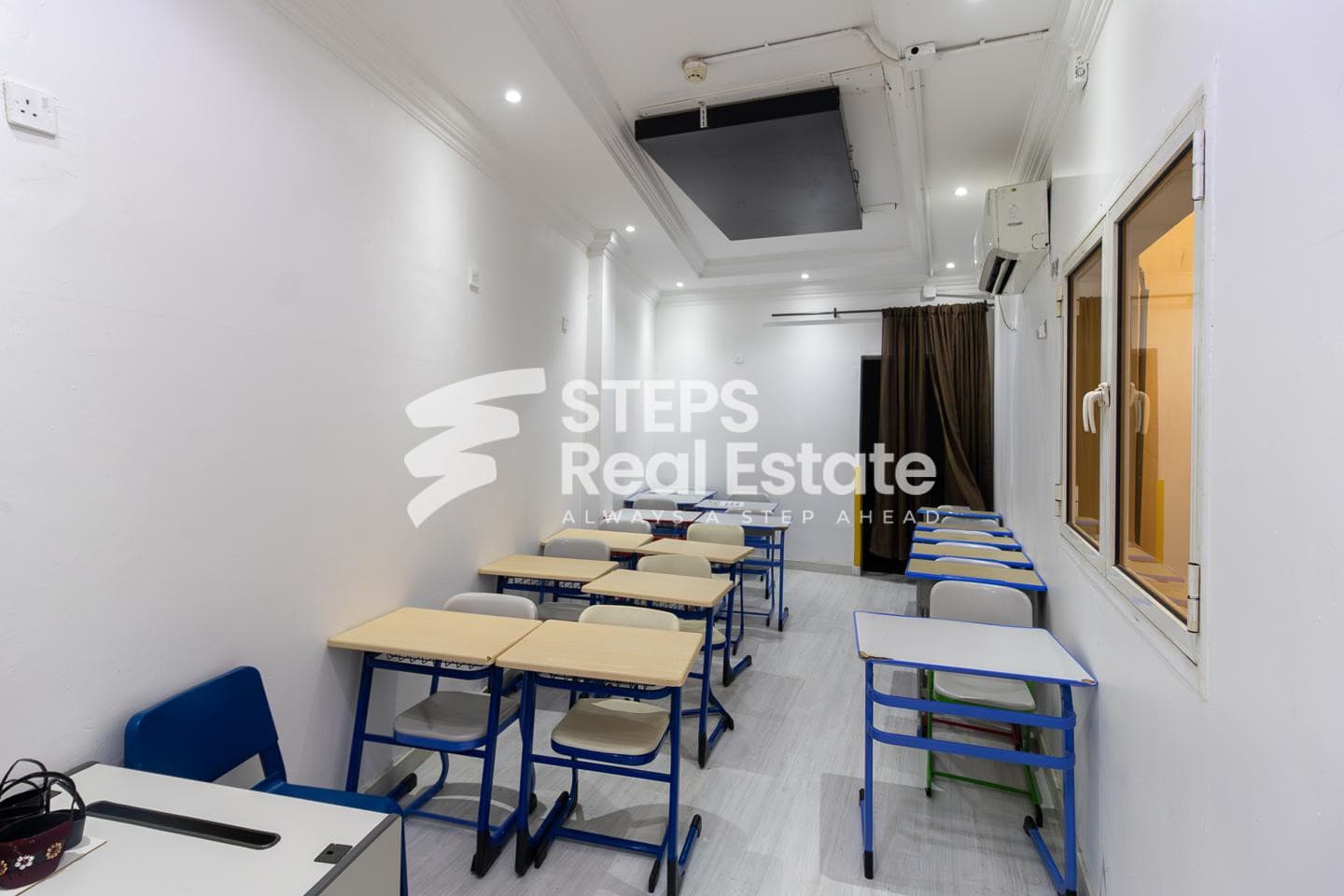 Spacious Service Villa with Title Deed for Sale 50