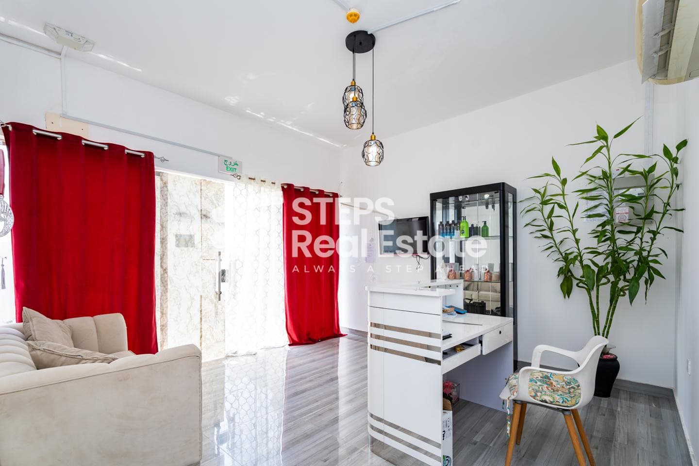 Spacious Standalone Commercial Villa in Prime Area 44