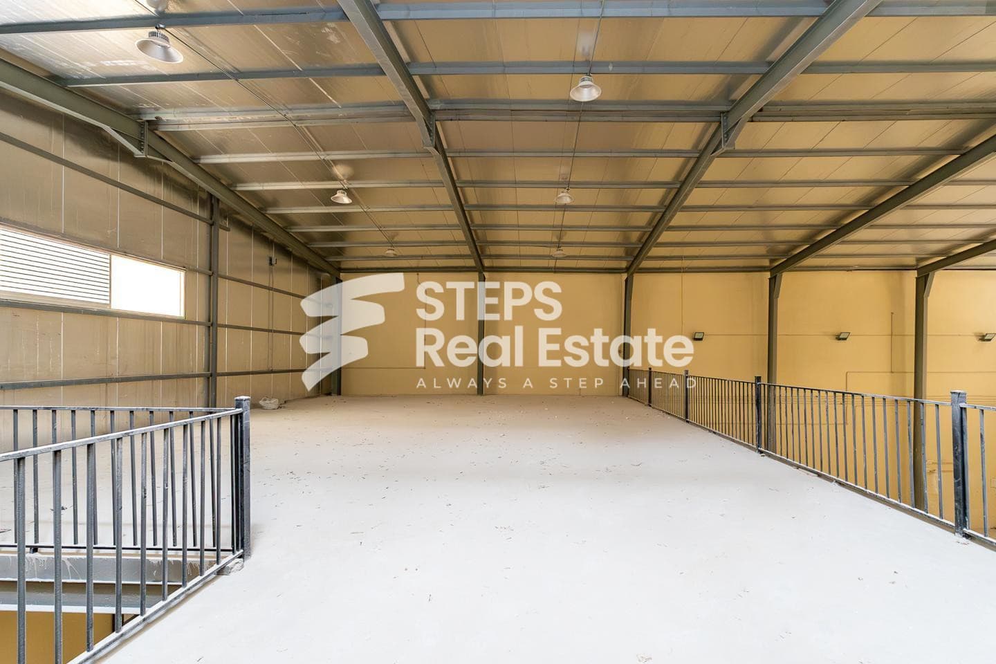 Warehouse & Labour Accommodation in Prime Location Warehouse & Labour Accommodation in Prime Location