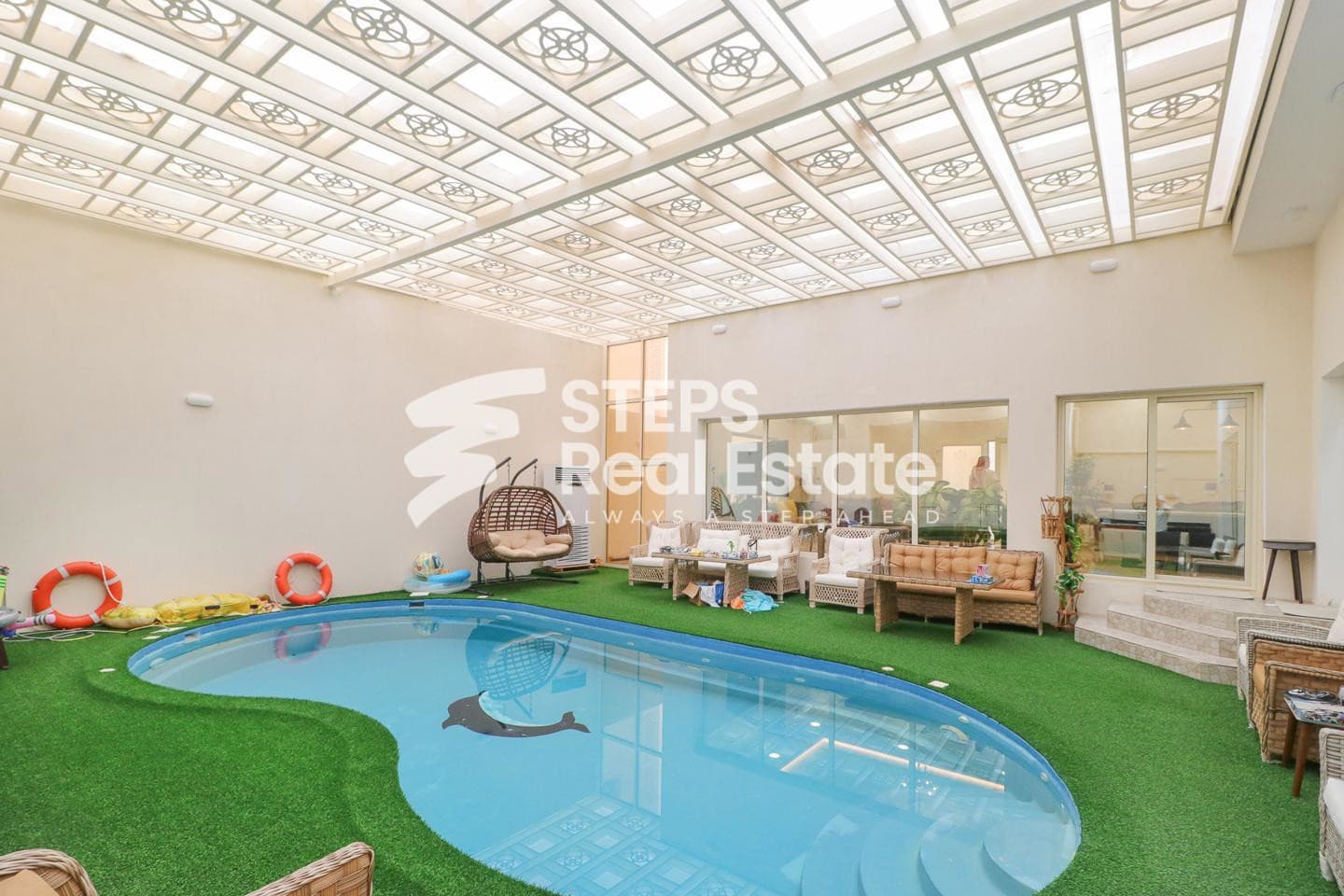 Luxurious Furnished Villa with Private Pool Luxurious Furnished Villa with Private Pool